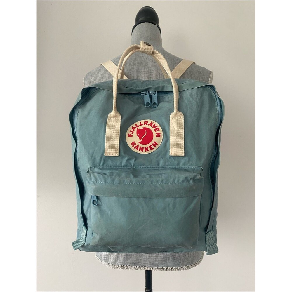 Rare Fjallraven Classic Kånken Sky Blue Backpack Laptop Pocket Everyday School - Picture 2 of 16